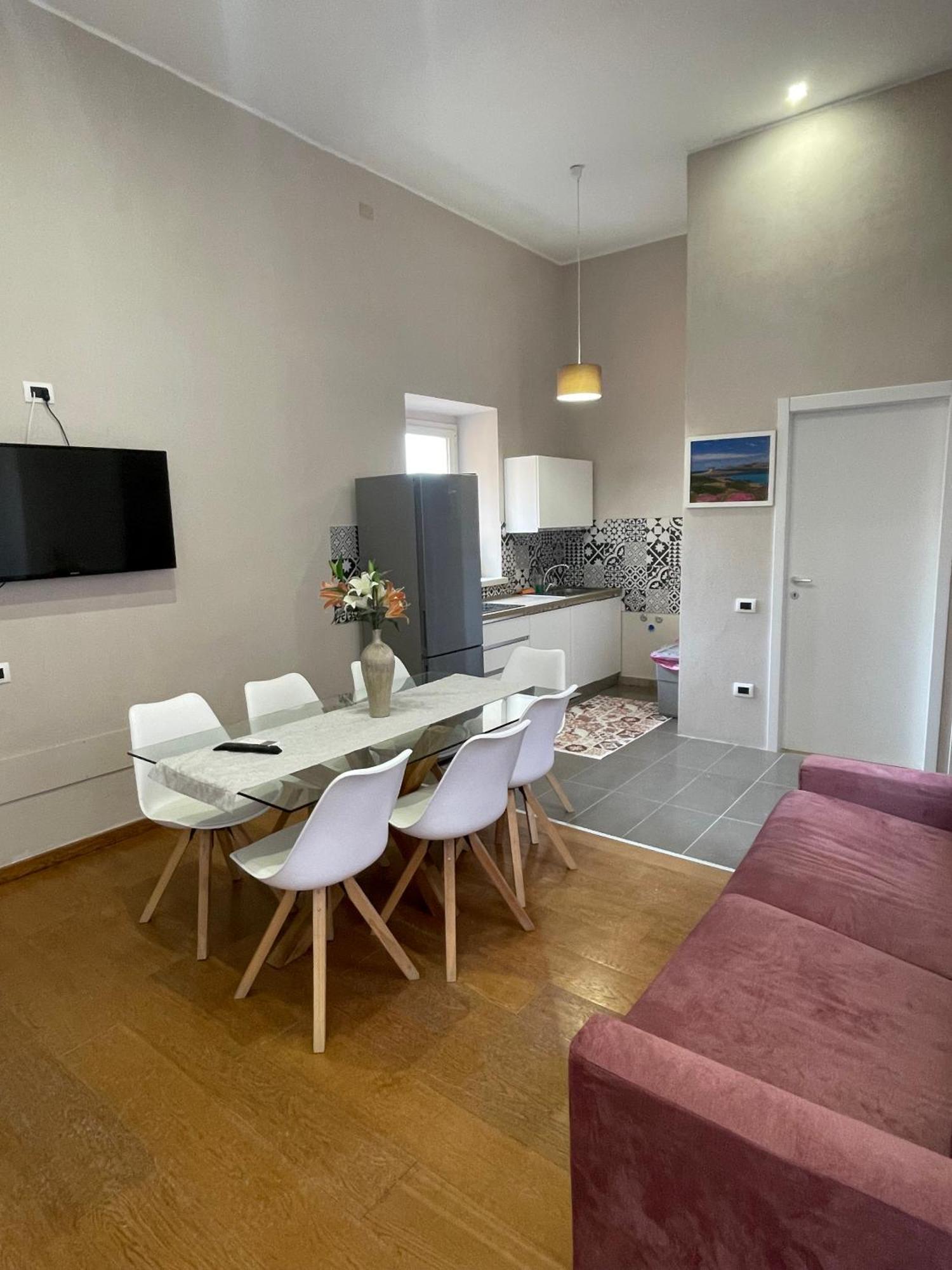 קליארי Appartamento Suite Sardinia Holiday מראה חיצוני תמונה